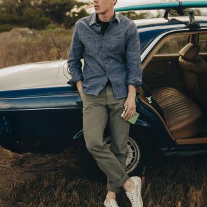 The Straight Foundation Pant in Organic Smoked Olive