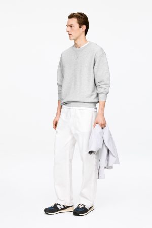 Loose-Fit Sweatshirt