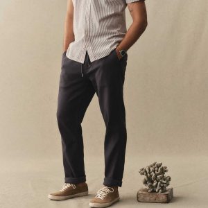 The Roamer Pant in Navy Broken Twill