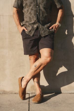 The Apres Short in Organic Faded Black Foundation Twill