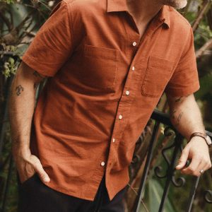 The Conrad Shirt in Heather Chili Pincord