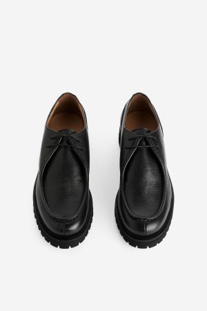 Moc-Toe Leather Shoes